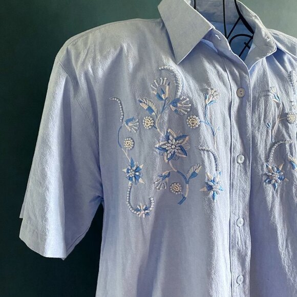 Pearl River - Vintage Chambray Button Down Top - Picture 2 of 11